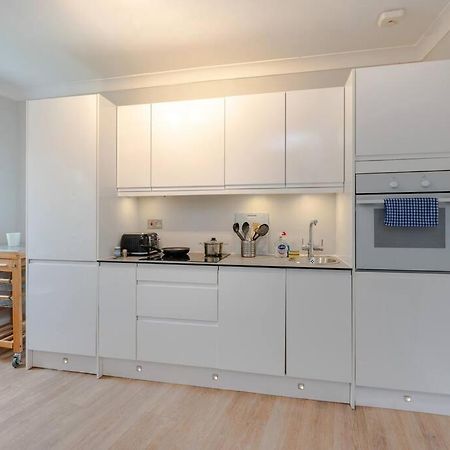 Cosy 2 Bed In Kensington Olympia Daire Londra Dış mekan fotoğraf