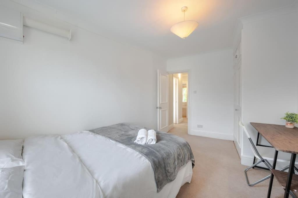 Cosy 2 Bed In Kensington Olympia Daire Londra Dış mekan fotoğraf