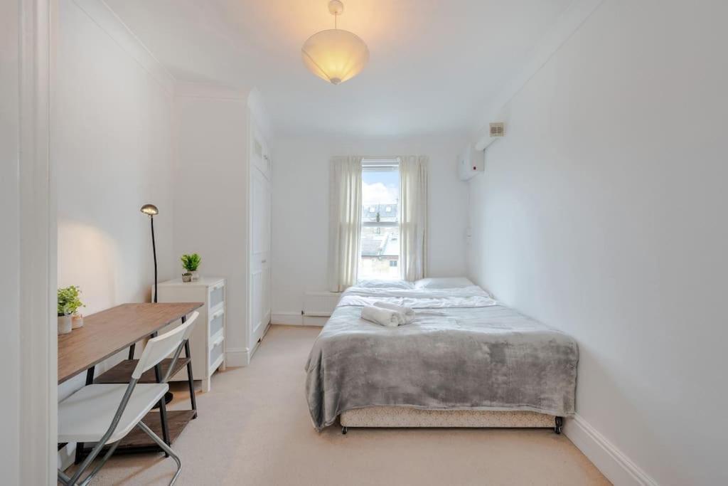 Cosy 2 Bed In Kensington Olympia Daire Londra Dış mekan fotoğraf